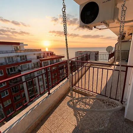 Modern 2 Bedroom With Big Terrace Sveti Vlas