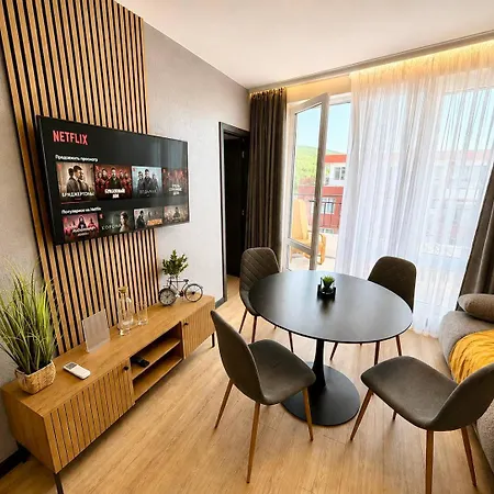 Modern 2 Bedroom With Big Terrace Appartement