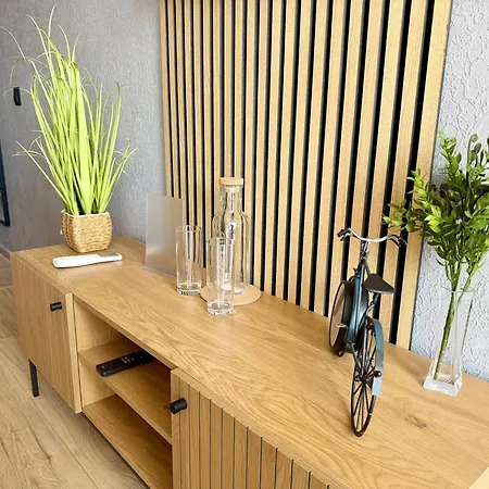 Appartement Modern 2 Bedroom With Big Terrace